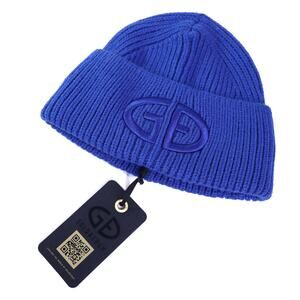 GOLDBERGH NWT Valerie Beanie Blue Cable Knit Soft Fleece Band 3D Logo OFSM